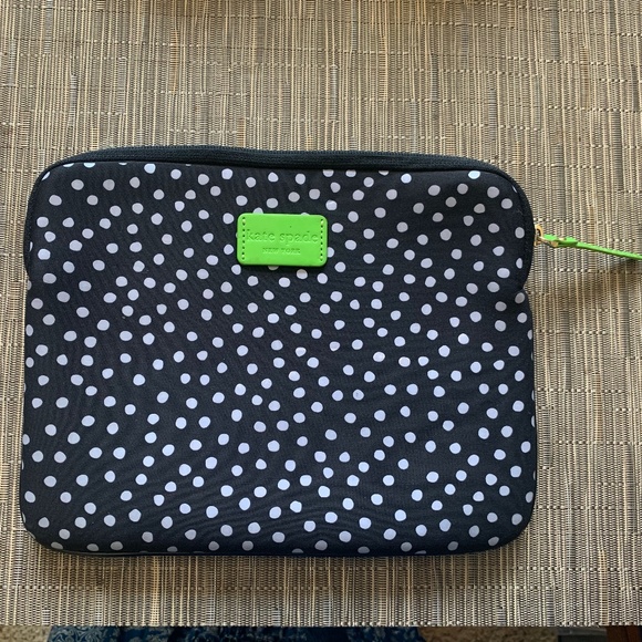 Kate Spade Ipad Spotty Case - Black & White Dots - Picture 1 of 4